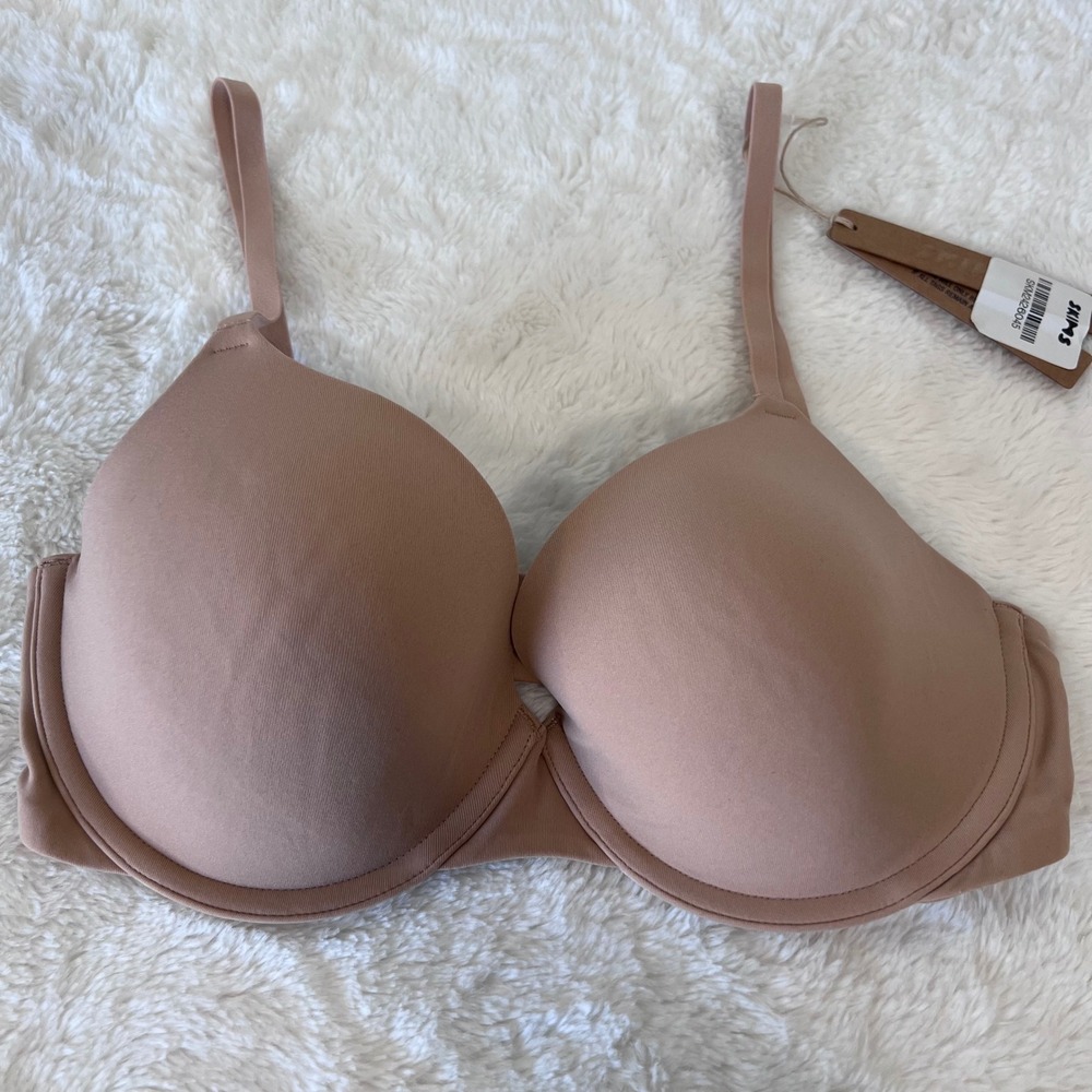 SKIMS Women's Fits Everybody T-Shirt Bra Clay Underwire Size 32D BR-UWR-2294 NWT